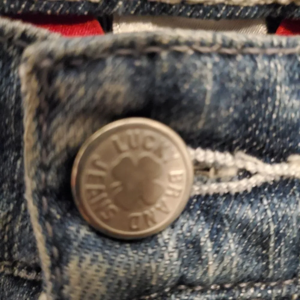 𝅺lucky Brand  Womens Capri Jeans 8/29 - Picture 3 of 8